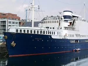 https://floatel-diamond-princess.hotelsantwerp.net